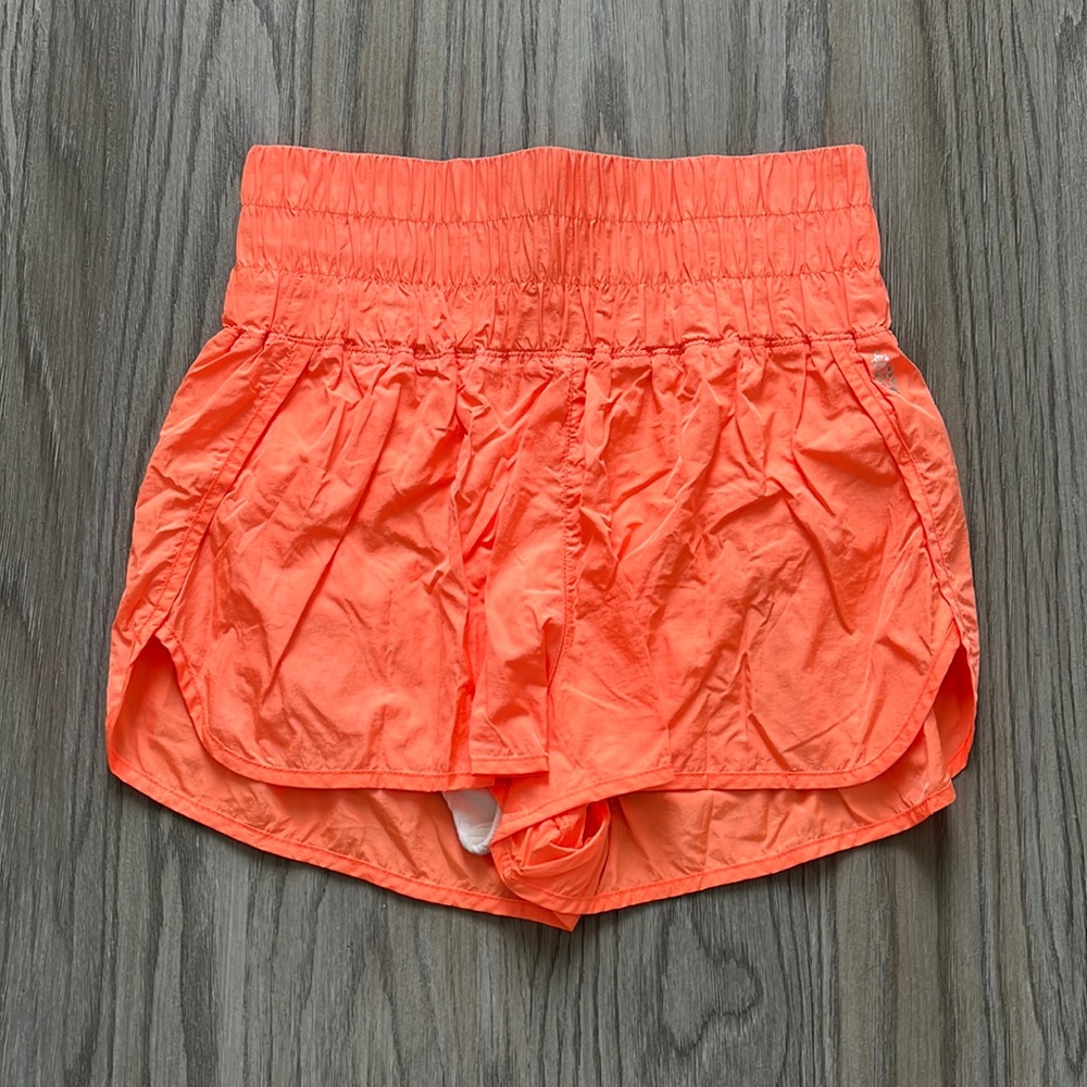 Free People The Way Home shorts (L)
